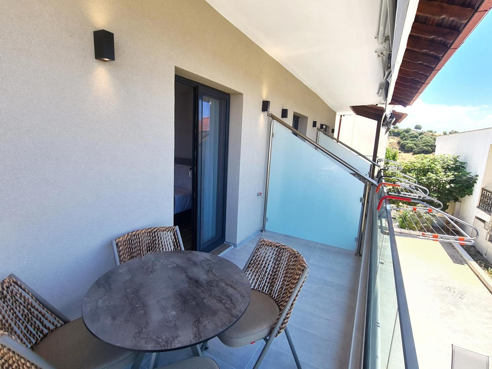 Agnanti-Apartments B Nikiti  Exterior photo